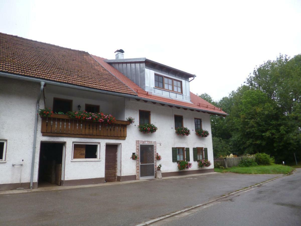 Ferienwohnung Auf Dem Lechsberg Fuchstal 外观 照片