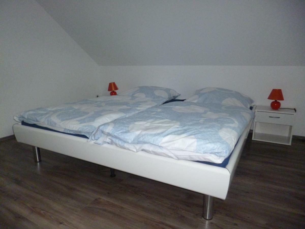 Ferienwohnung Auf Dem Lechsberg Fuchstal 外观 照片