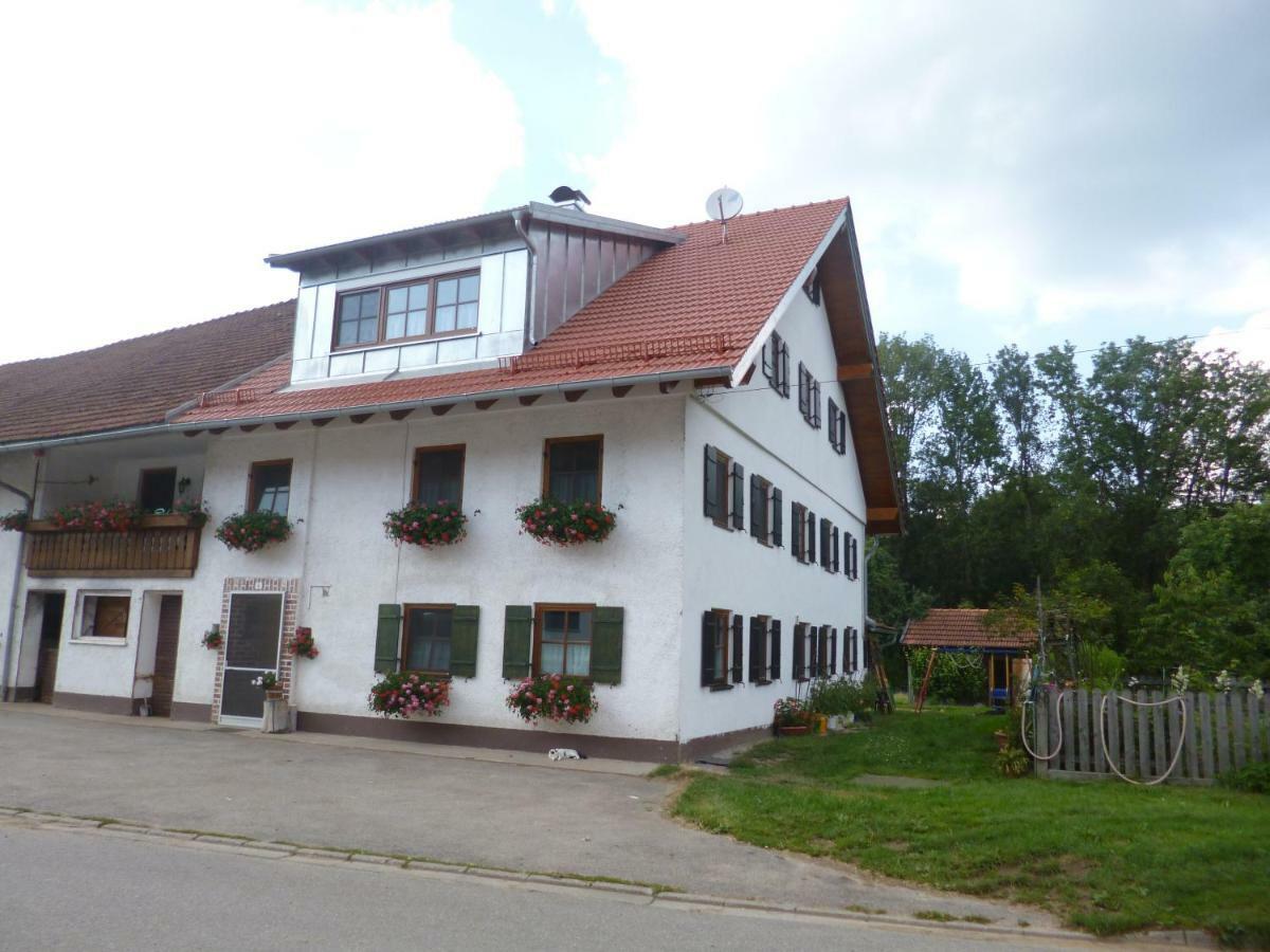 Ferienwohnung Auf Dem Lechsberg Fuchstal 外观 照片